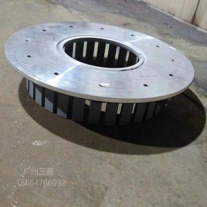 定子喷涂碳化钨涂层，增加其基体的耐磨和使用寿命